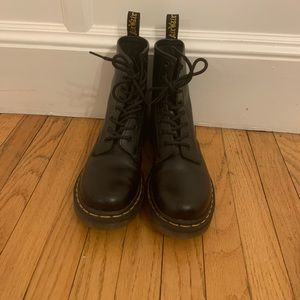 Doc Martens 1460 Women’s Lace Up Boot (FIT W8)